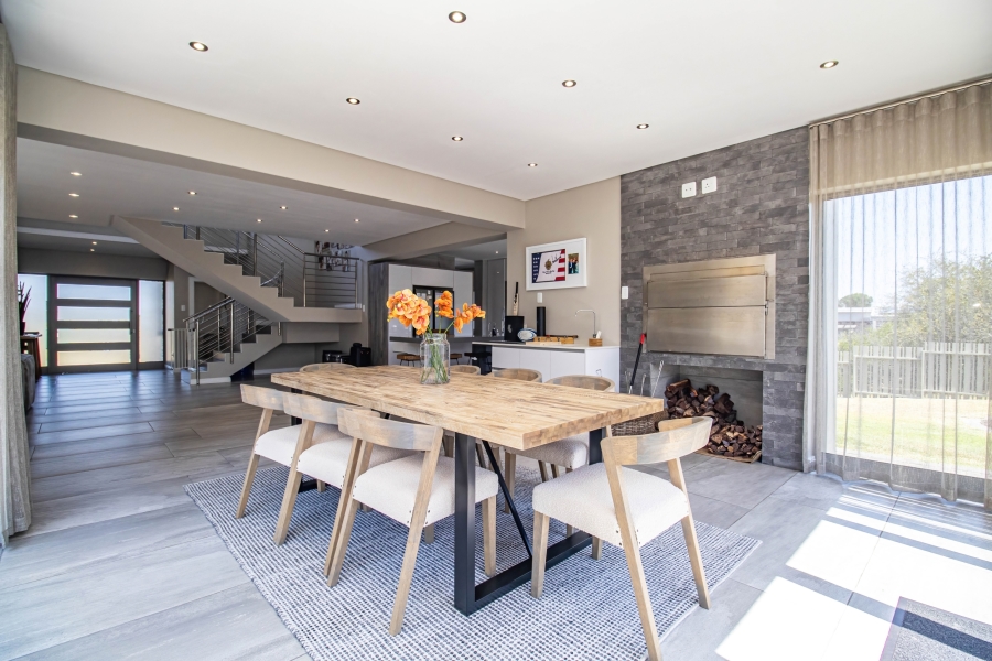 4 Bedroom Property for Sale in Oubaai Western Cape